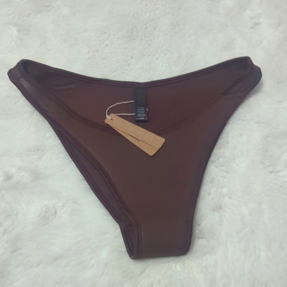 SKIMS Tanga Bikini Bottom ~ NWT